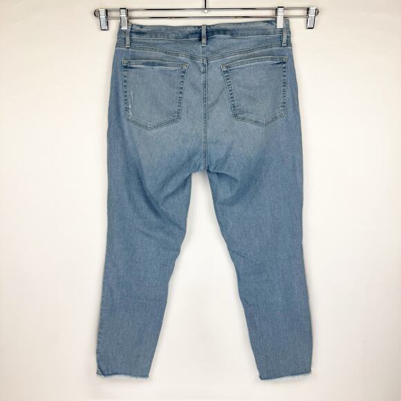 Loft Blue Light Wash Denim Distressed Curvy Skinny Cropped Jeans Women 12/31 - Picture 2 of 13